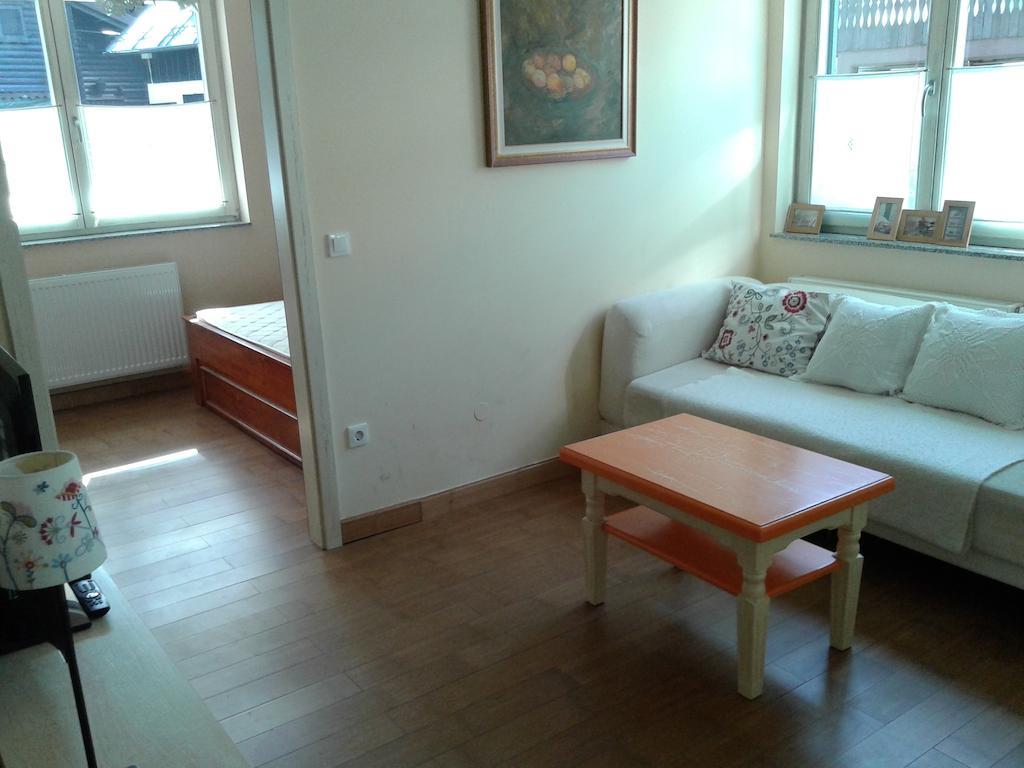 Apartment Mojstrovka With Terrace In City Center كْرانْيِسكا غورا المظهر الخارجي الصورة