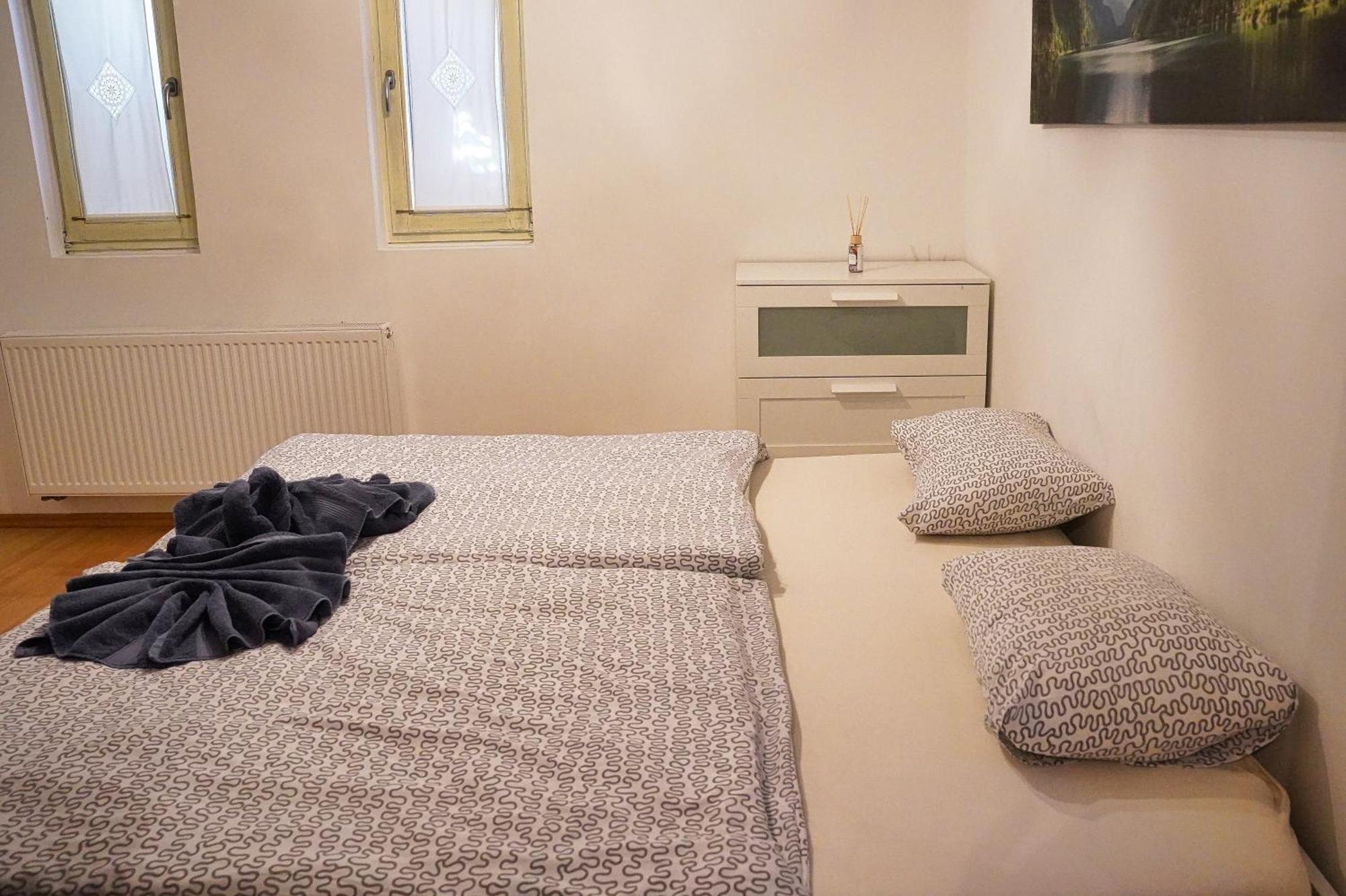 Apartment Mojstrovka With Terrace In City Center كْرانْيِسكا غورا المظهر الخارجي الصورة