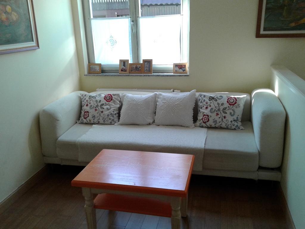 Apartment Mojstrovka With Terrace In City Center كْرانْيِسكا غورا المظهر الخارجي الصورة